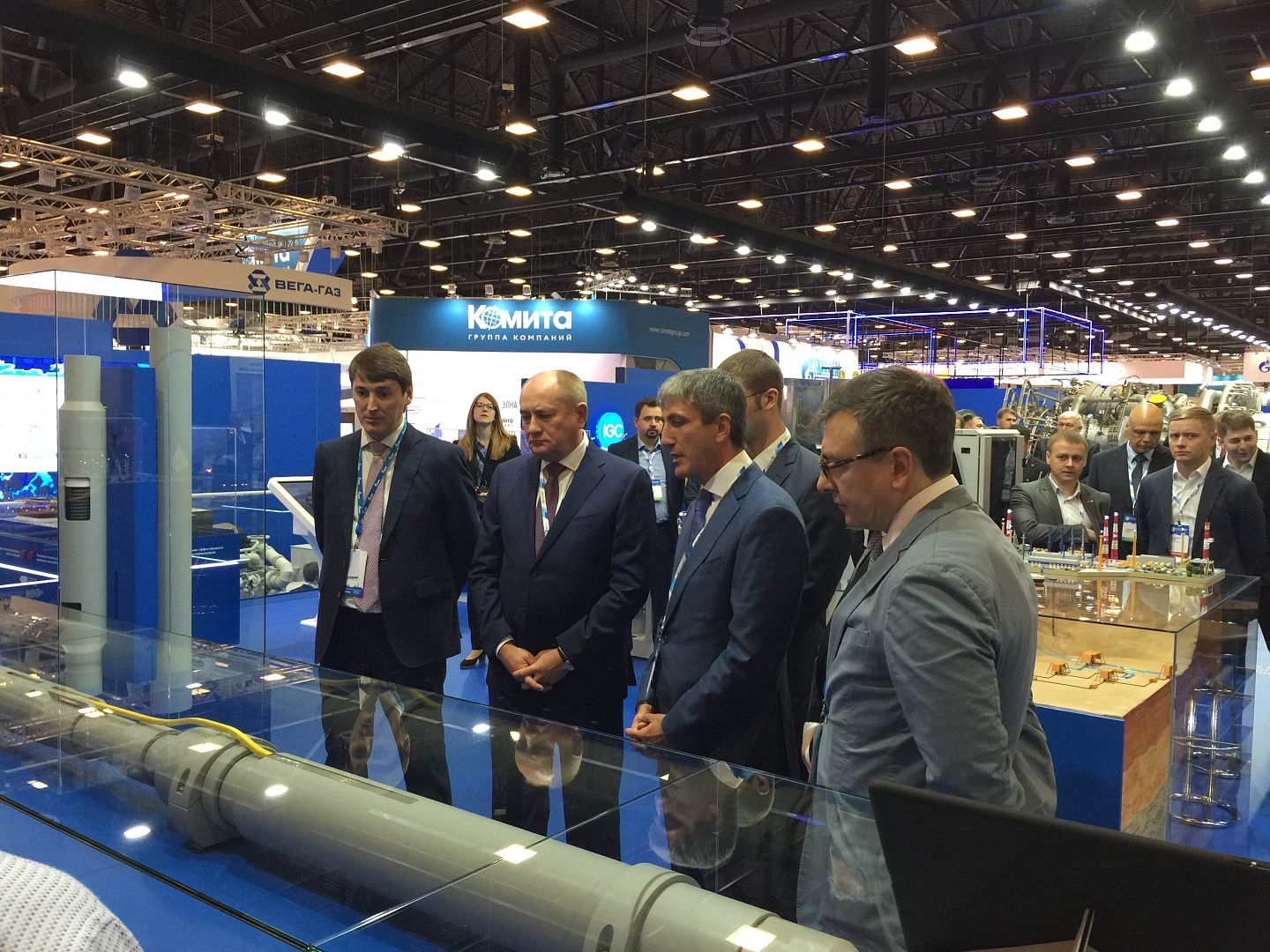 Завод «Измерон» продемонстрировал собственные разработки внутрискважинного оборудования на VIII Международном газовом форуме - фото 1